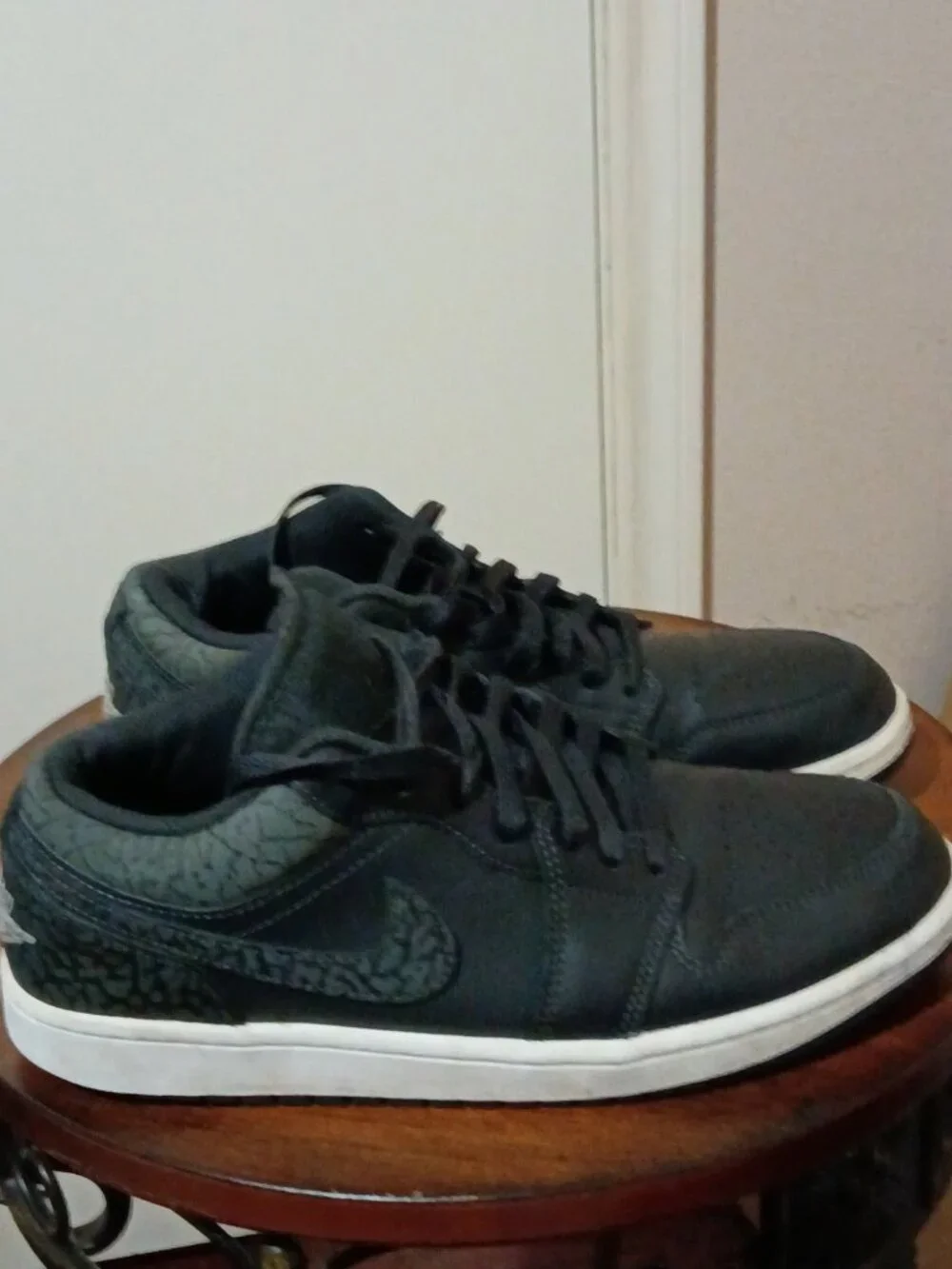 Nike Air Jordan 1 SE Low Black Elephant Mens Size 9 FB9907-001 Sneakers Shoes